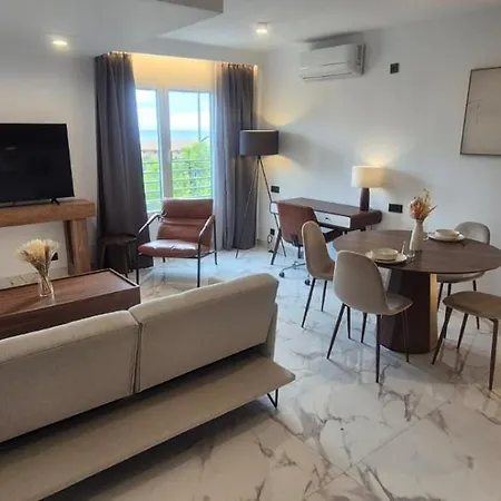 Apartman Modern Design In
